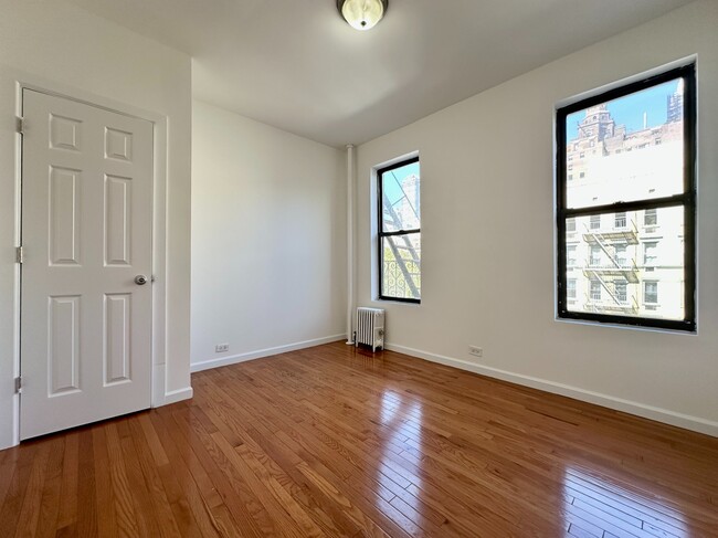 Foto del edificio - 1270 First Avenue