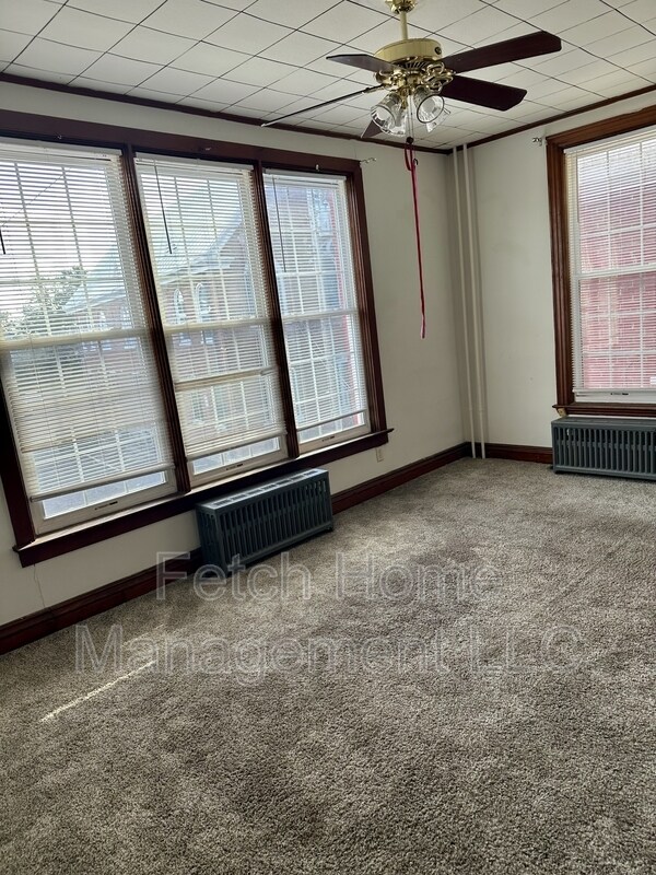 Foto del edificio - 825 Church St