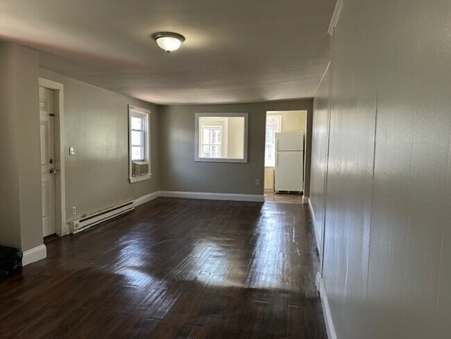 Foto del edificio - 353 N Hanover St