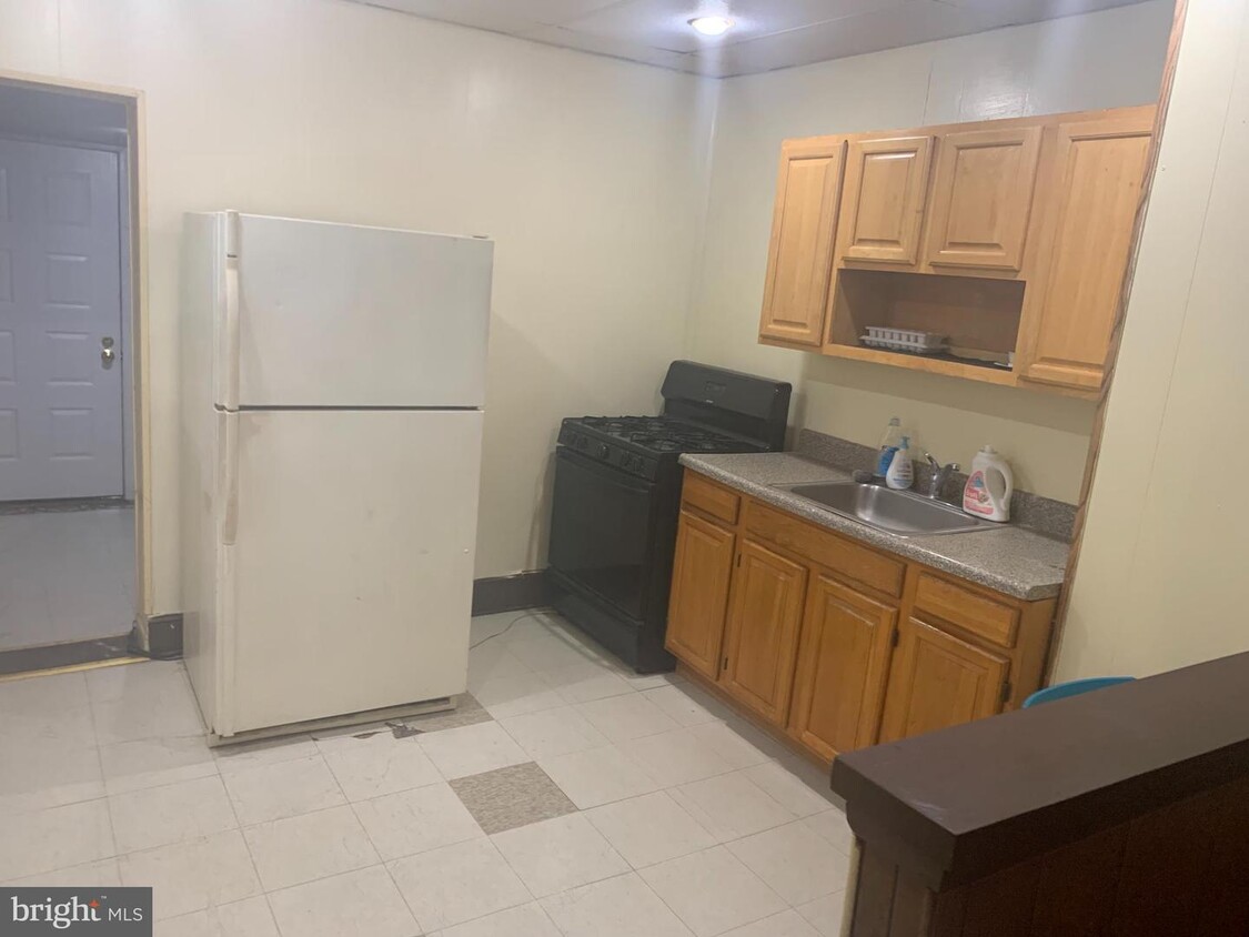 Foto principal - 2238 S Felton St