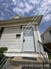 Building Photo - 927.5 E Main St
