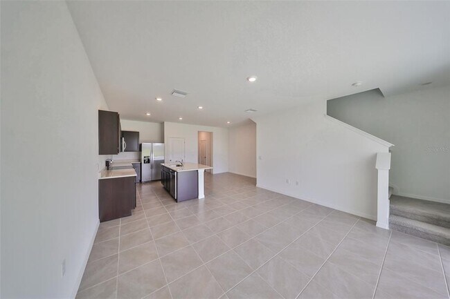Building Photo - 3531 White Dandelion Ct