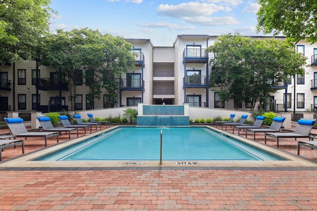 Resort-Style Pool - The Link at Plano