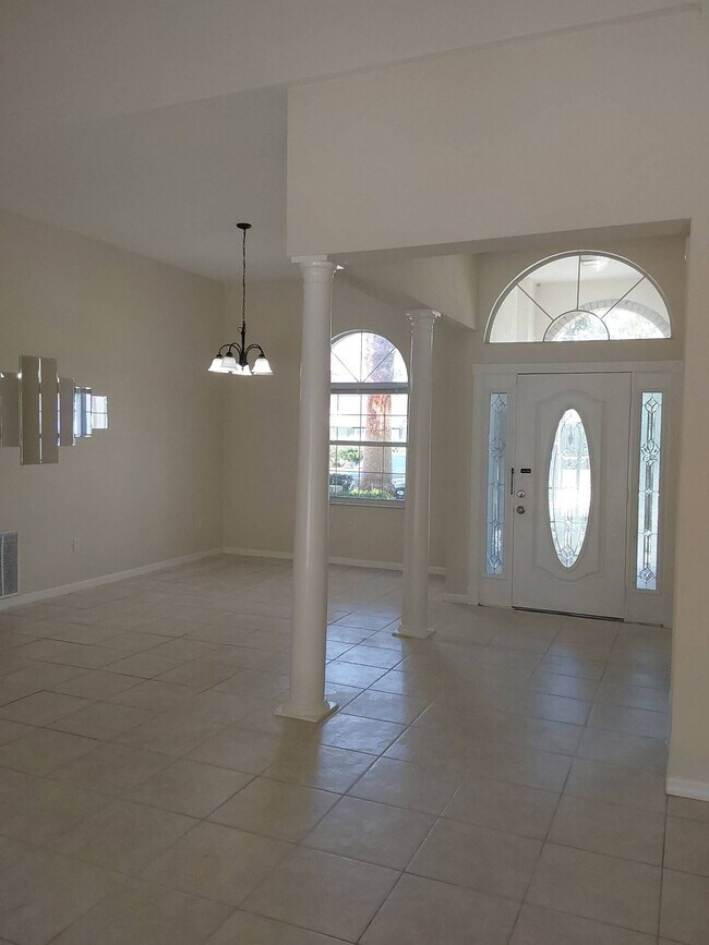 Foto del edificio - 87 Braddock Ln