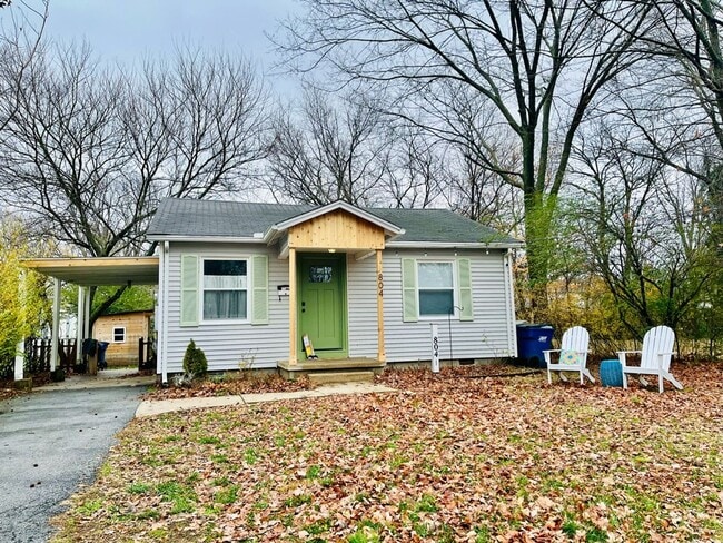 Foto del edificio - This is more than just a house, it's a lifestyle.