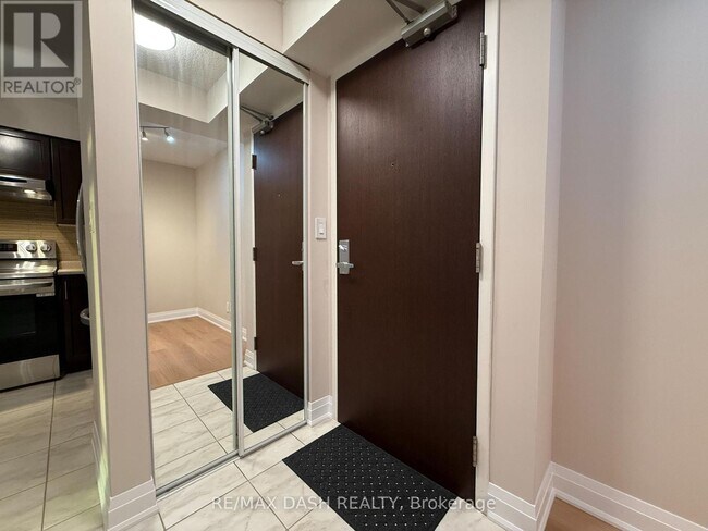 Building Photo - 335-1335 Rathburn Rd W