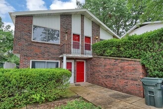 Building Photo - 2361 Ida Ln