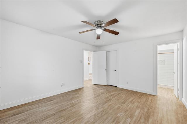 Building Photo - 1421 Bosque Dr