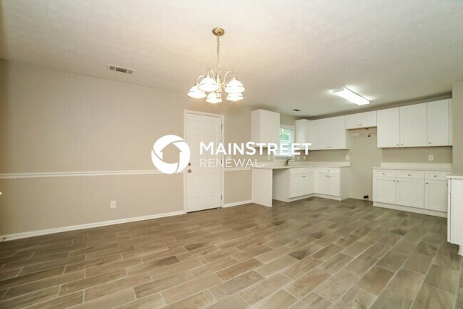 Foto del edificio - 3 Bedroom Pet-Friendly Home in Covington, ...