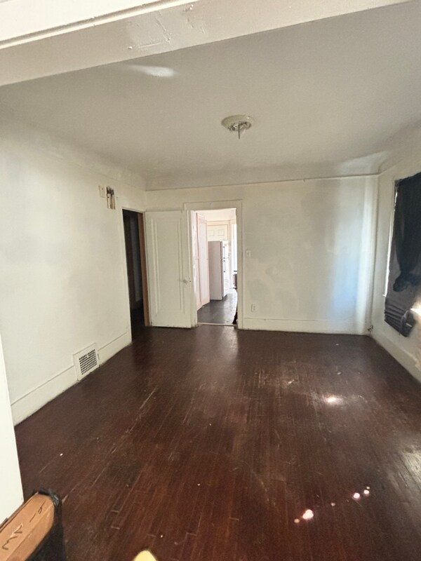 Foto del edificio - 3954 St Clair St
