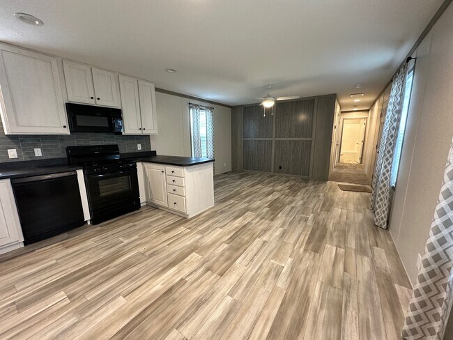 Foto del edificio - 855 W Jefferson St