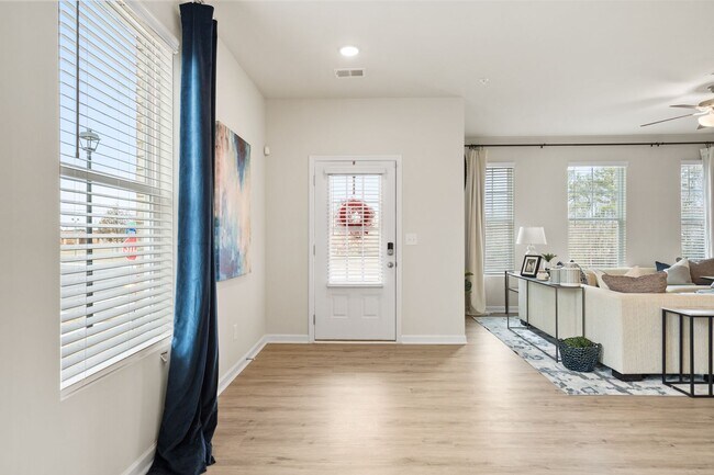 Foto del edificio - 3 Bedroom/2.5 Bathroom Townhome in Conyers!