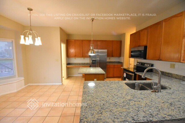 Building Photo - 1240 Chadwick Point Dr NW