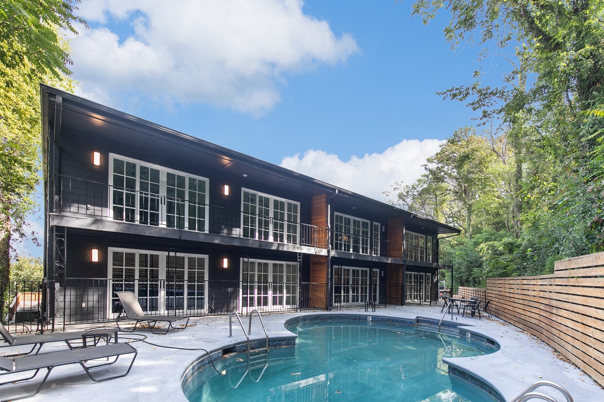 The Riviera Apartments at 3113 Pawnee Ave S Birmingham, AL