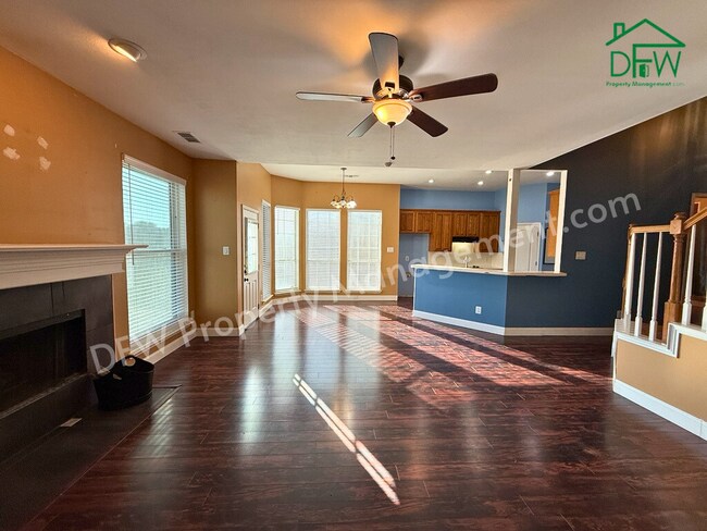 Foto del edificio - Beautiful 4 Bedroom 2.5 Bathroom Home for Lease in Grand Prairie, TX