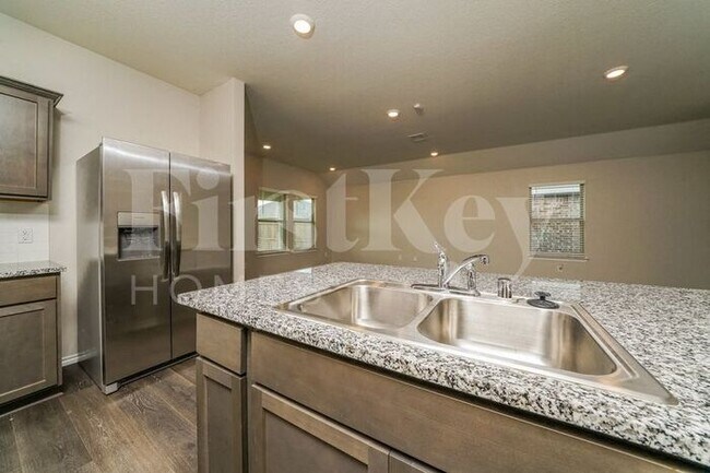 Foto del edificio - 3054 Blackwell Drive
