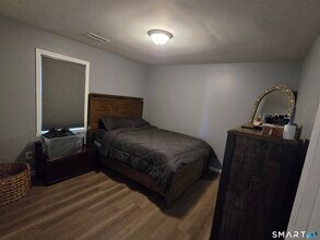 Building Photo - 90 Bond St