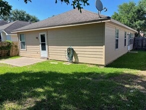 Building Photo - 118 Anvil Rock Ln