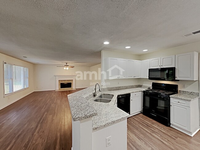 Building Photo - 1121 Lauren Way