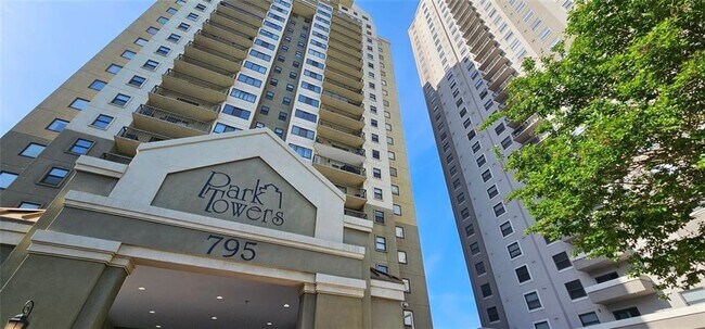 Foto del edificio - 795 Hammond Dr