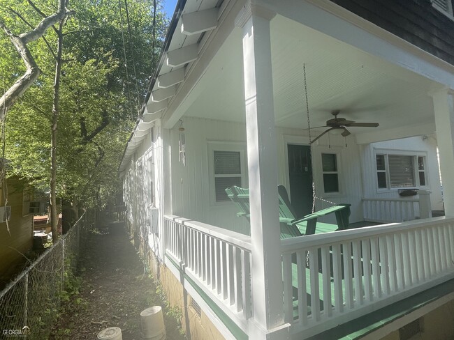 Foto del edificio - 1750 Linwood Ave