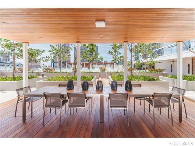 Foto del edificio - 888 Kapiolani Blvd