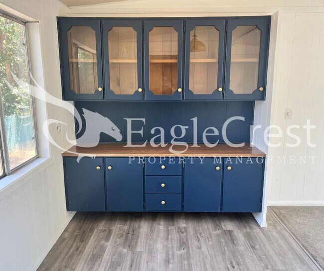 Building Photo - Three Bedroom, Two Bath Manufactured Home