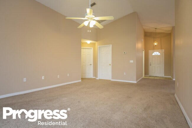 Building Photo - 4696 Huron Bay Circle