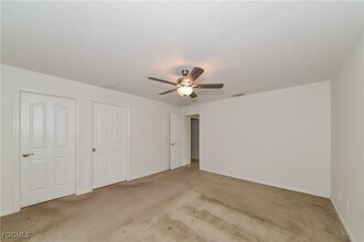 Building Photo - 3259 Toluca Terrace