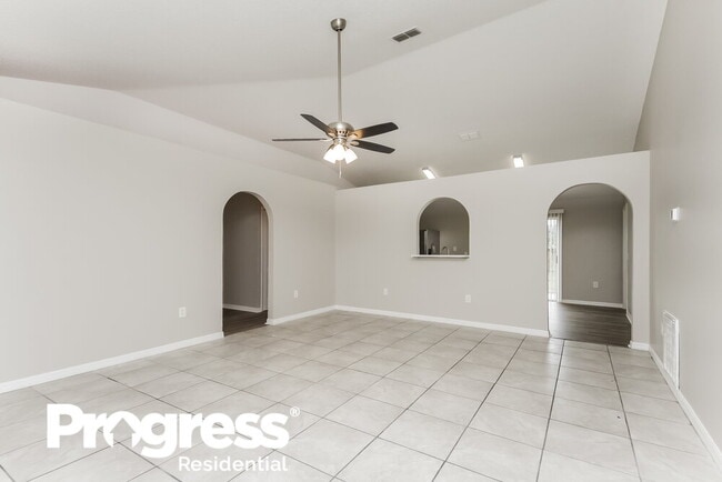 Building Photo - 208 Magellan Dr