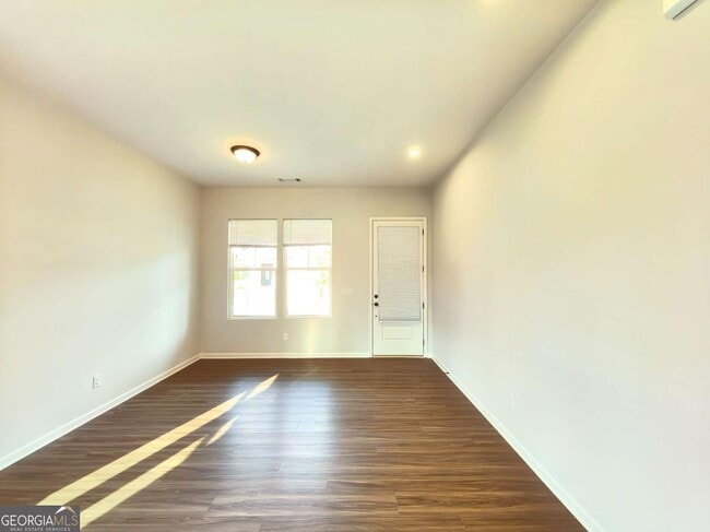 Building Photo - 1427 Chadwick Ridge Ct