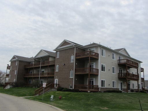 Primary Photo - 31 Redtail Dr