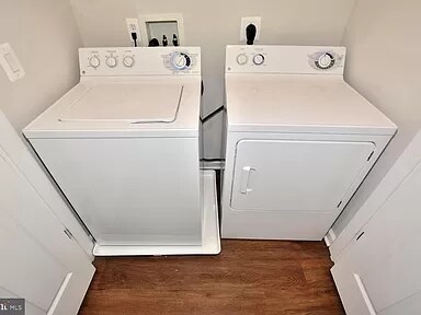 Lavadora/secadora en la unidad - 3810 Lightfoot St