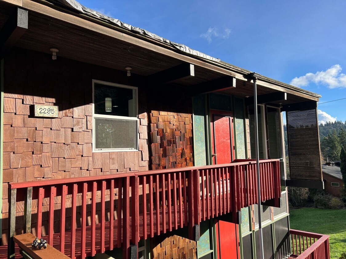 Stunning South Hills Home House Rental in Eugene, OR