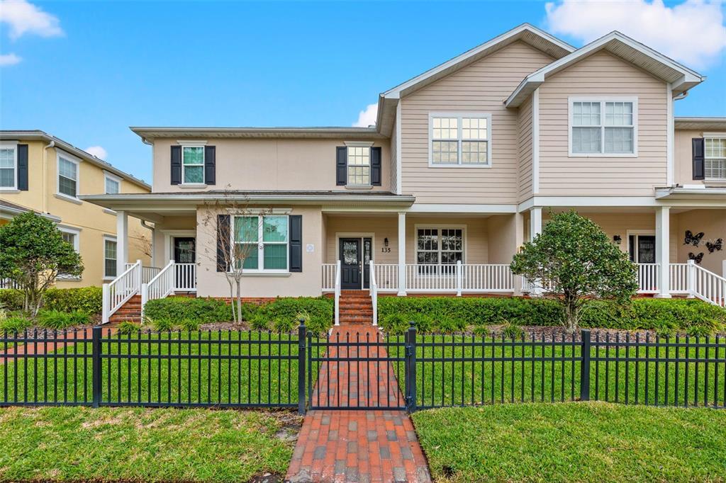 Foto principal - 135 49th Ave N