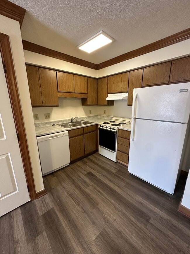 Building Photo - 1 Bedroom 1 Bathroom Condo!