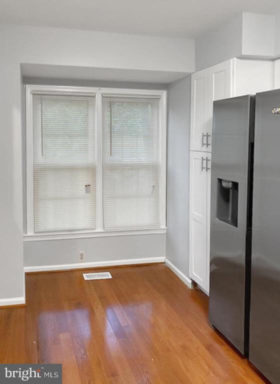 Foto del edificio - 8564 Springfield Oaks Dr