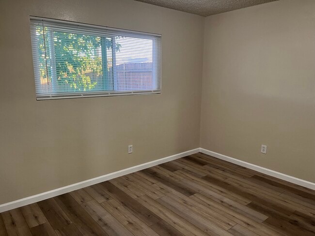 Building Photo - 30221 CA-33