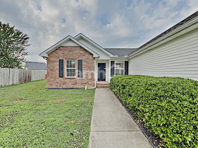 Building Photo - 3050 Weybridge Drive