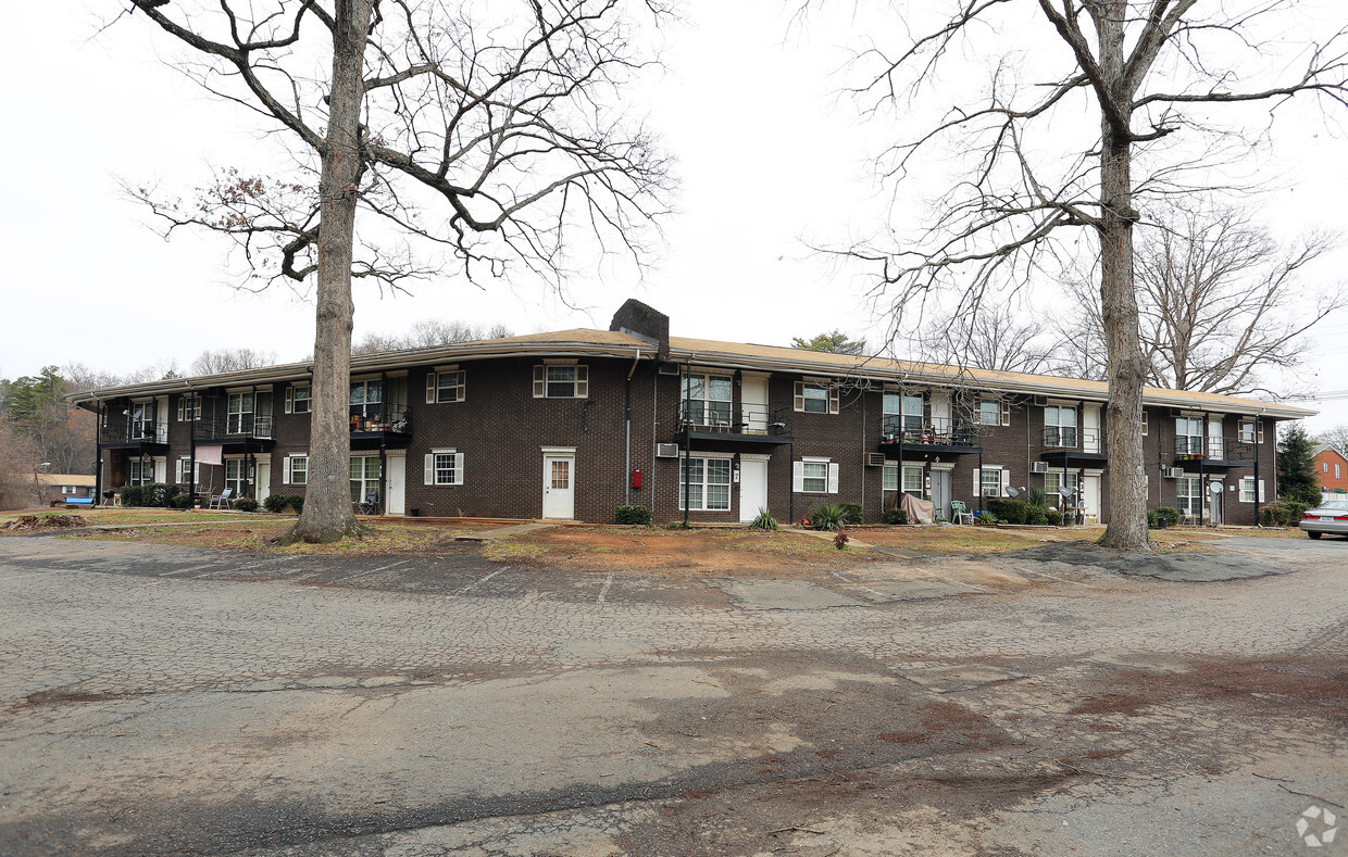 Foto del edificio - Lakewood Manor