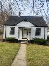 Building Photo - 7249 Chatham