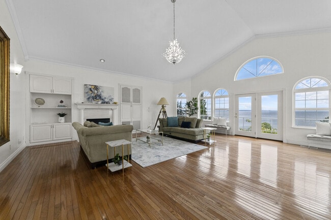 Building Photo - 5913 Normar Pl