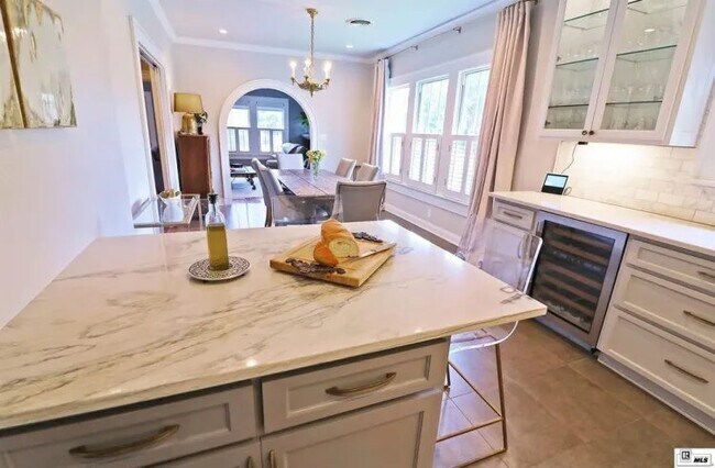 Foto del edificio - 601 Glenmar Ave