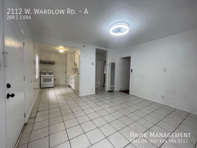 Foto del edificio - 2112 W Wardlow Rd