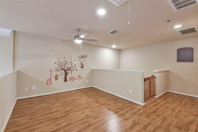 Foto del edificio - 1135 Glenwood Canyon Ln