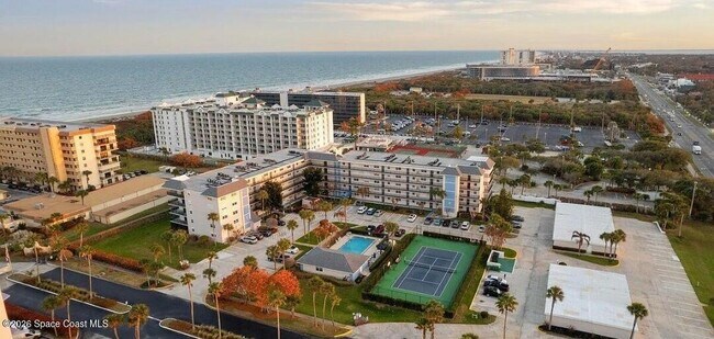 Foto del edificio - 1700 N Atlantic Ave