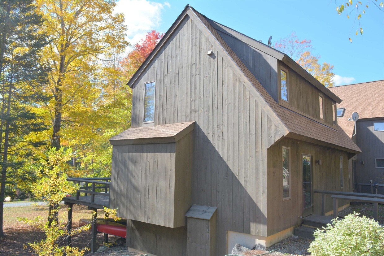 619 Otter Rd, Grantham, NH 03753 Condo for Rent in Grantham, NH