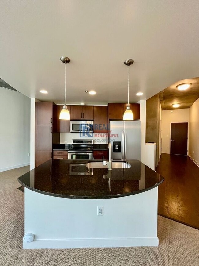 Building Photo - 891 14th St