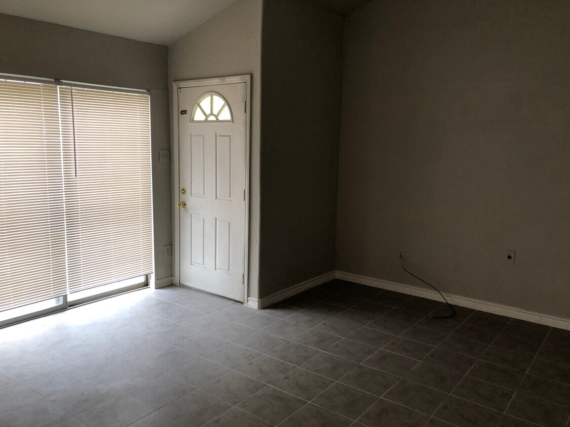 7859 Creekbend Dr, Houston, TX 77071 Townhome Rentals in Houston TX