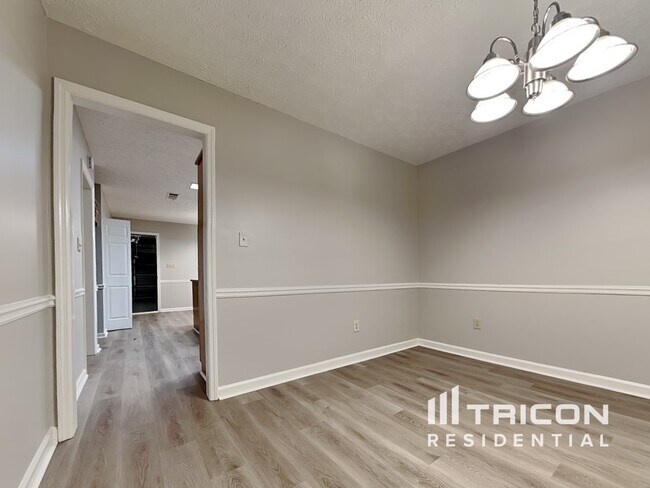 Foto del edificio - 1020 Plantation Ct SE
